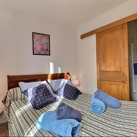 De Baloise Piscine Chauffee Et Jacuzzi Prive Tatil Evi Plaisians