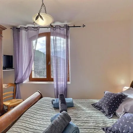 Tatil Evi De Baloise Piscine Chauffee Et Jacuzzi Prive Plaisians