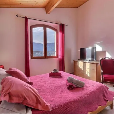 Tatil Evi De Baloise Piscine Chauffee Et Jacuzzi Prive